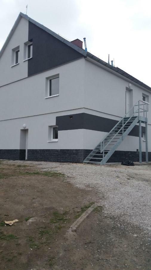 Apartment Simona Hostka  Exterior photo